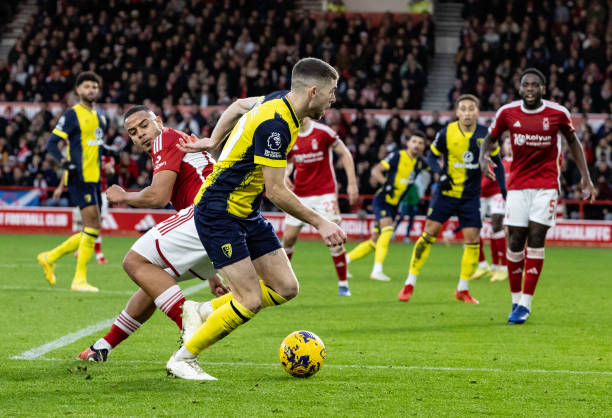 不少球队在 不少球队在