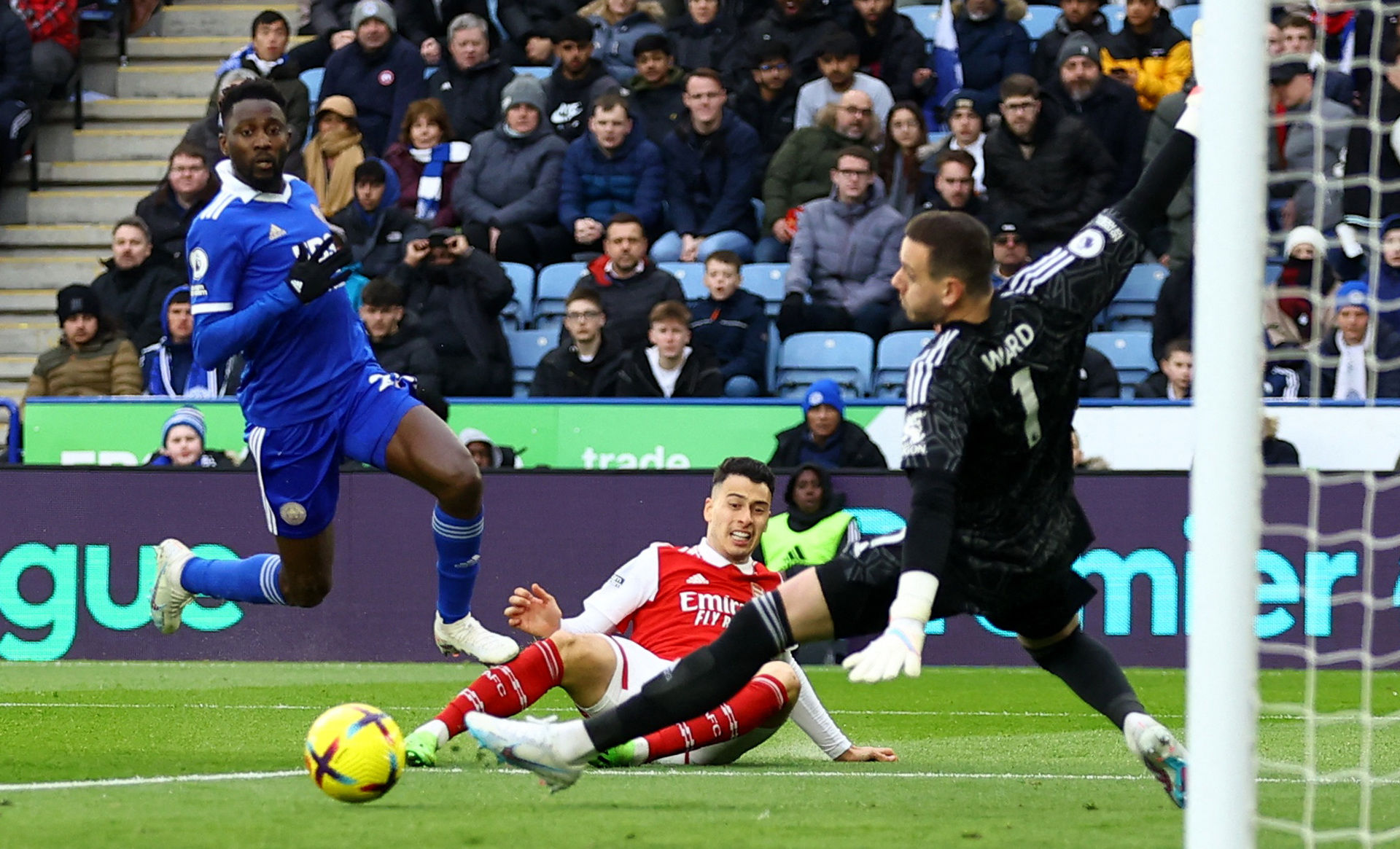 舆论压力 舆论压力